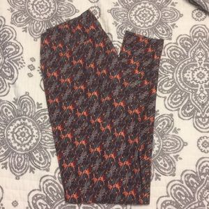 LuLaRoe leggings. Like new. One size.